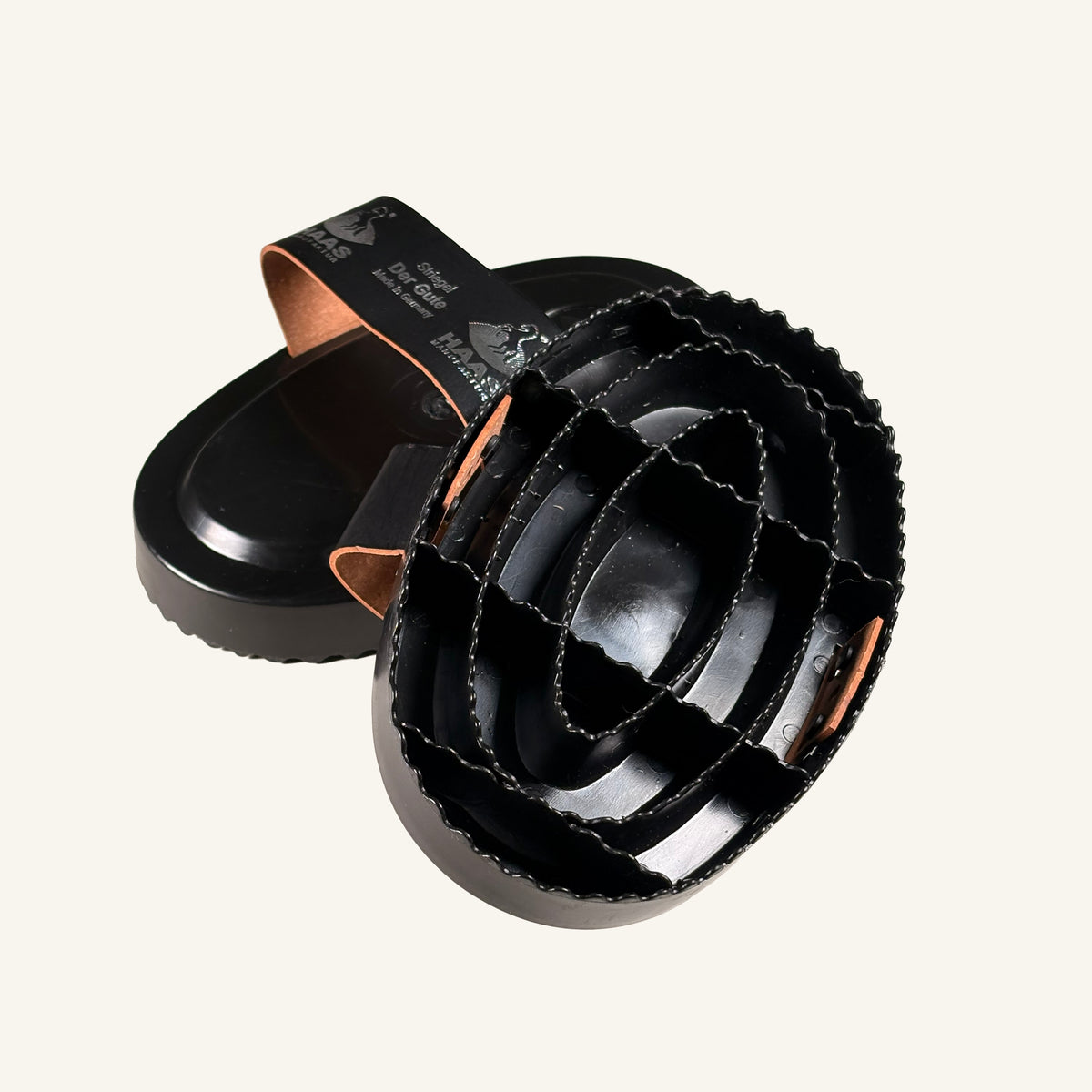 haas firm curry comb